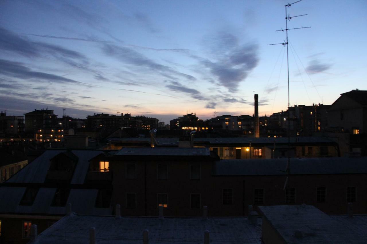 Sky6 Apartman Milánó Kültér fotó